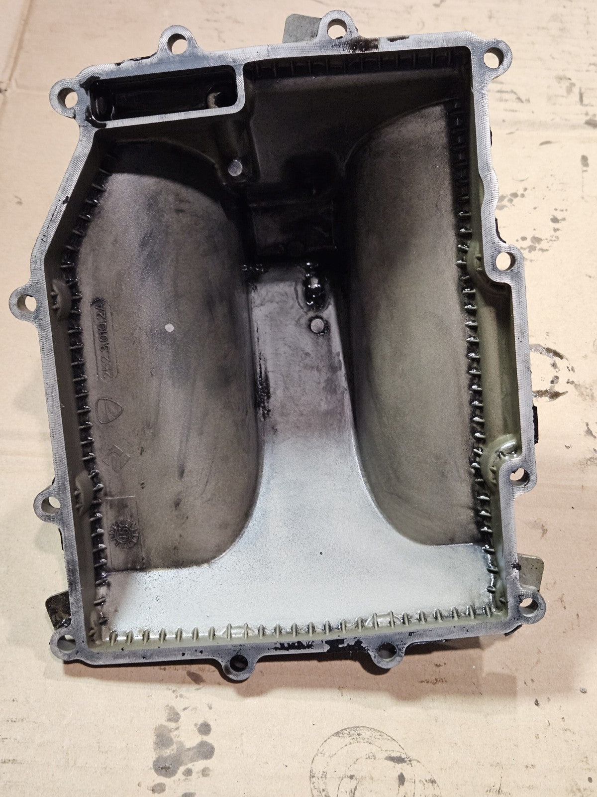 Ducati Panigale 1199 1299 OEM Oil Pan Sump 25220071B Genuine