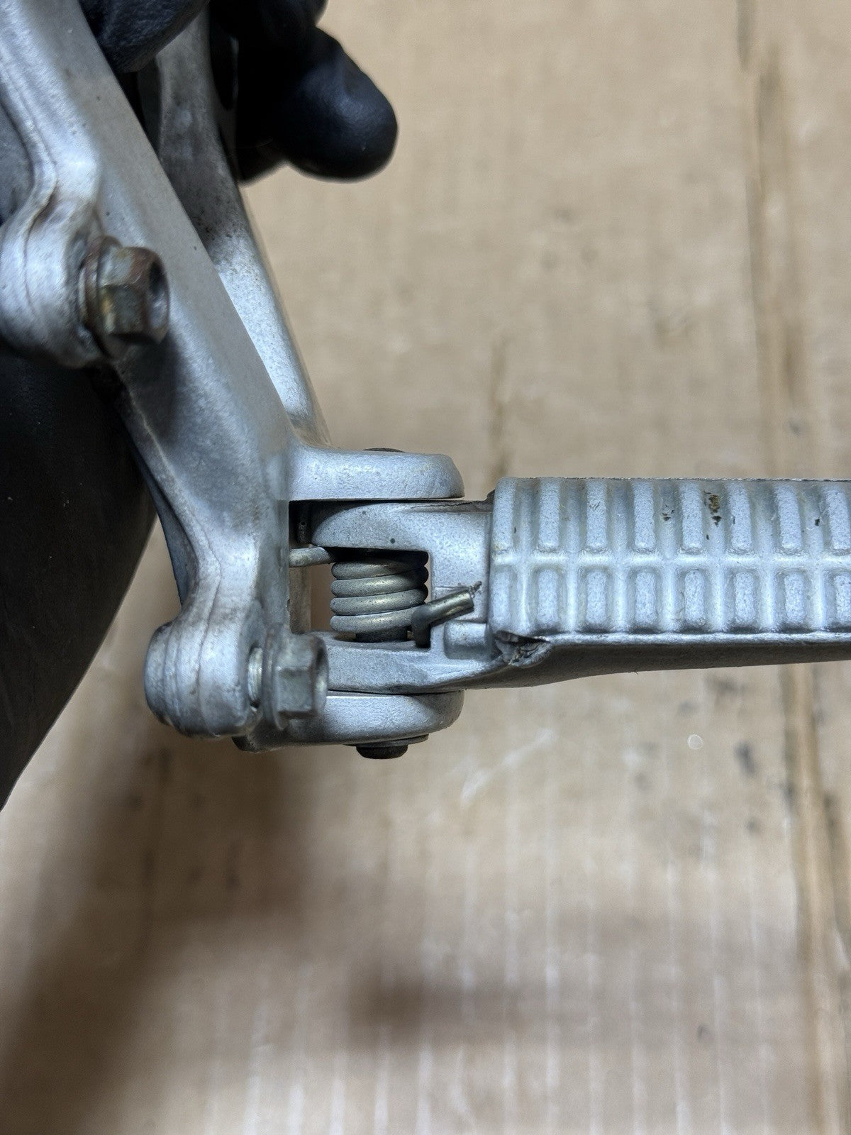 Ducati 748 916 996 998 OEM Right Footrest Peg Hanger 82410161A