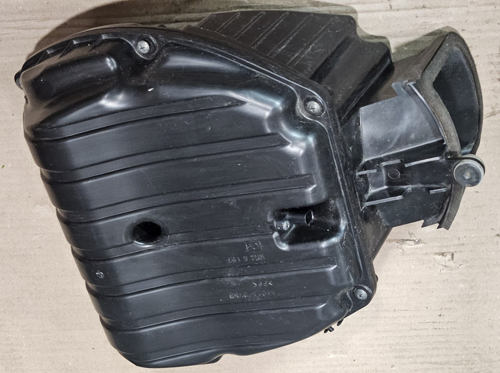 2013-2018 Kawasaki Ninja ZX6R 636 OEM Airbox Intake Filter Box 2017