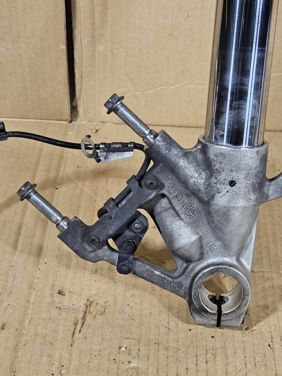 2012 BMW S1000RR OEM Front Forks Pair Fork Tubes Suspension Left Right 20