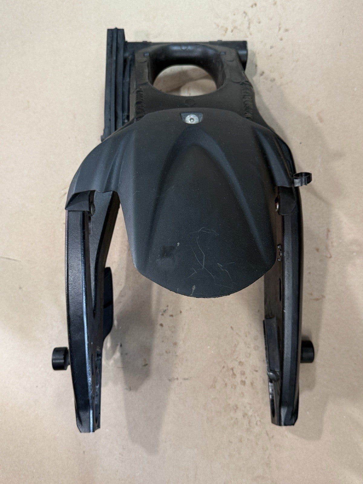 09-16 Suzuki GSXR1000 OEM Rear Swingarm Swing Arm Back Suspension Assembly