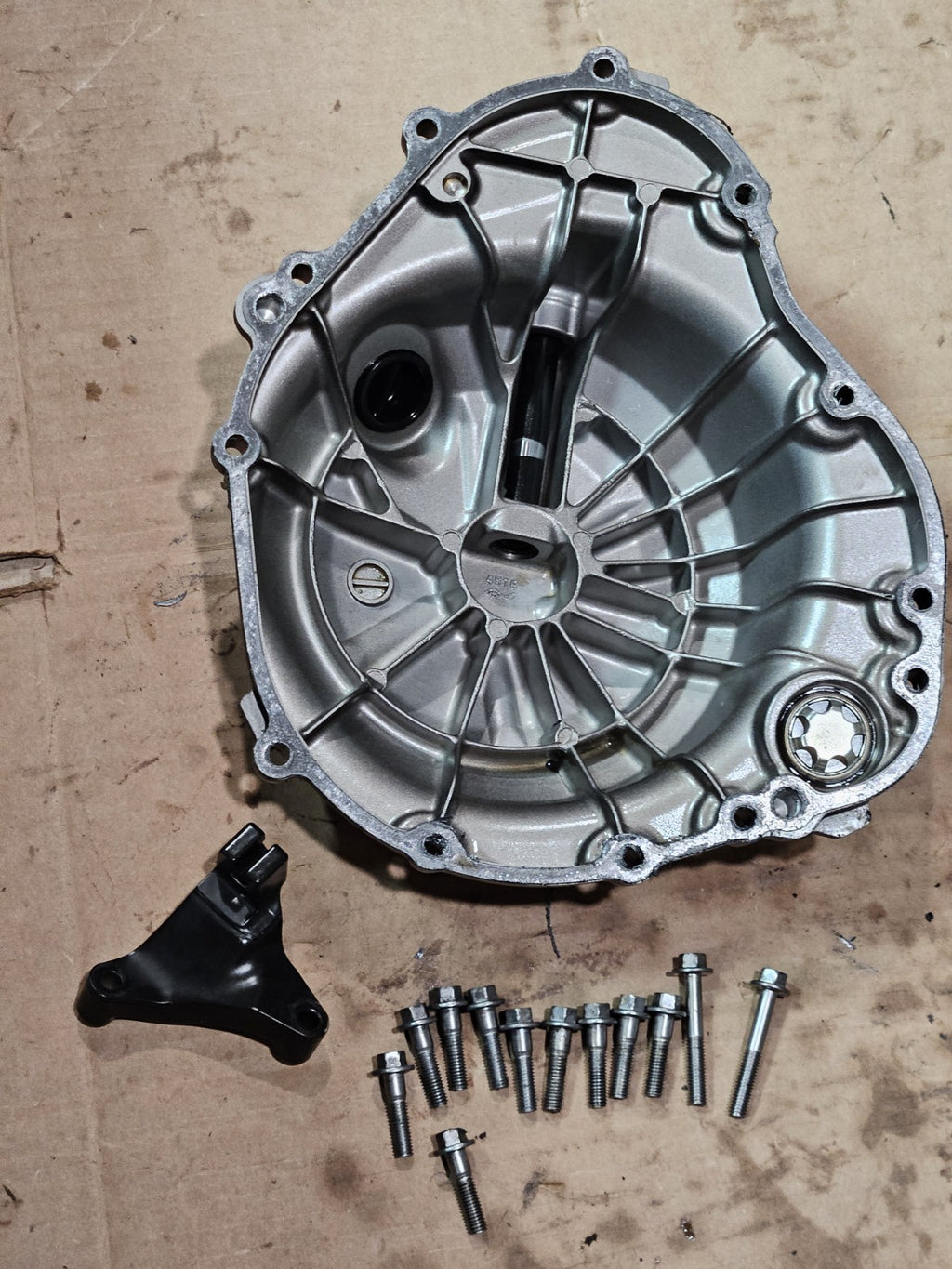 13-18 Kawasaki Ninja Zx6r 636 Clutch Side Engine Motor Cover 14032-0572 OEM DMG