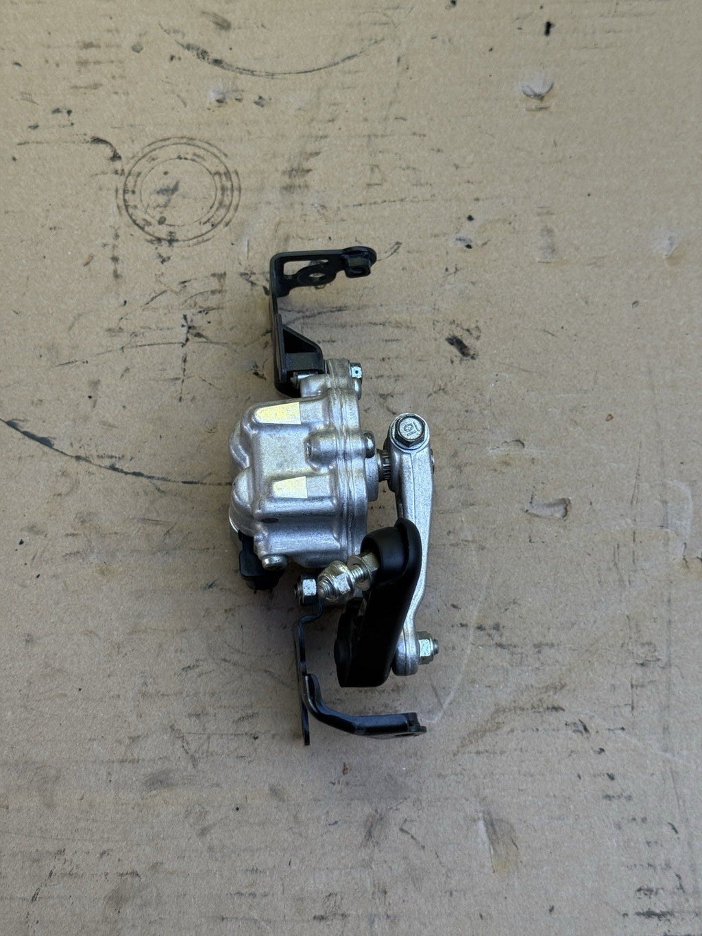 2008-2011 Honda CBR1000RR SC59 OEM HESD Steering Damper 53700-MFL-0136