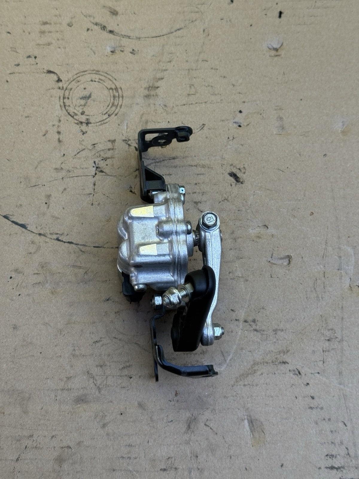 2008-2011 Honda CBR1000RR SC59 OEM HESD Steering Damper 53700-MFL-0136