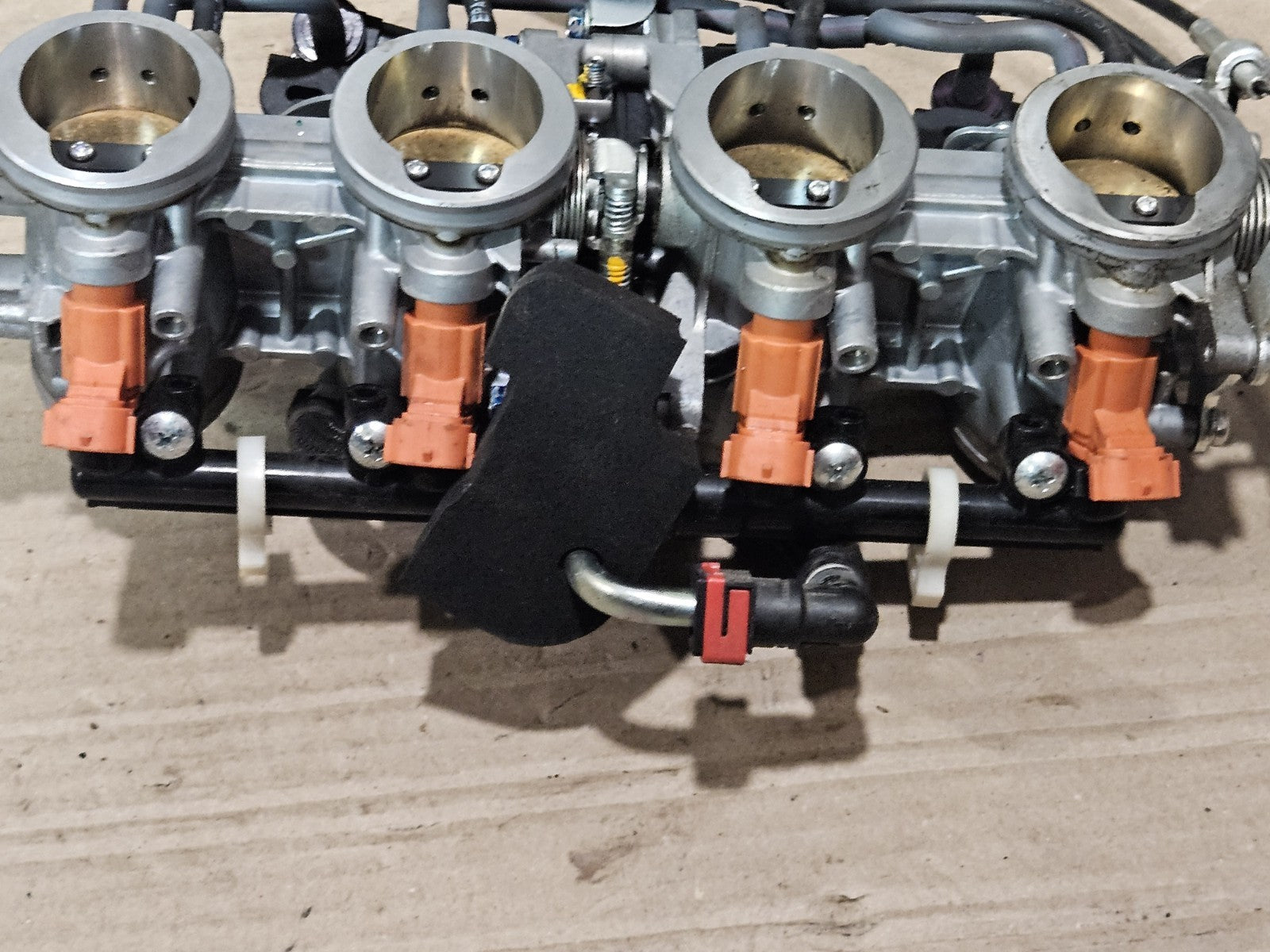2013-2018 Kawasaki Ninja ZX6R 636 OEM Throttle Bodies Injectors 2017
