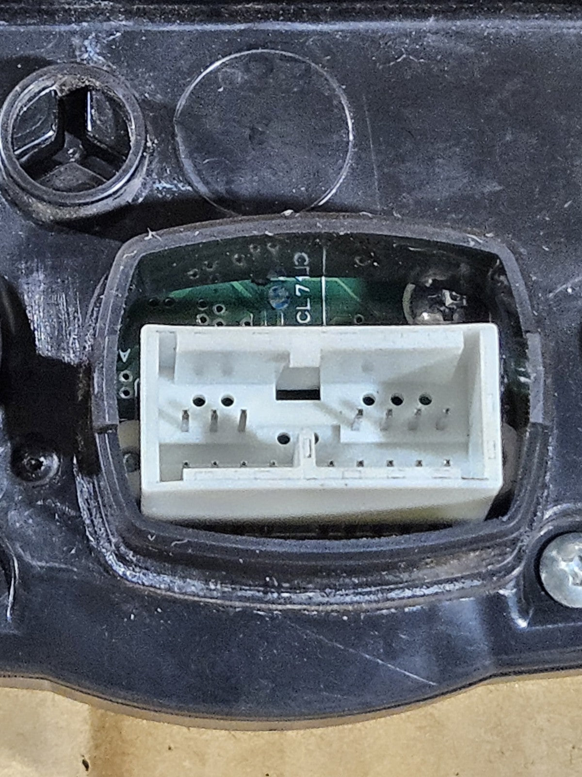 2006 Suzuki GSXR600 Instrument Cluster OEM 3412001H20 Genuine Gauges Speedo Tach7