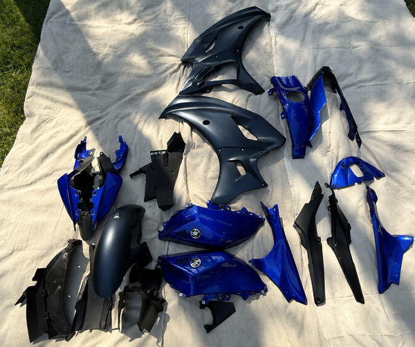 2022-2024 Yamaha YZF-R7 OEM Fairing Kit Bodywork Plastics Body Panels Cowling