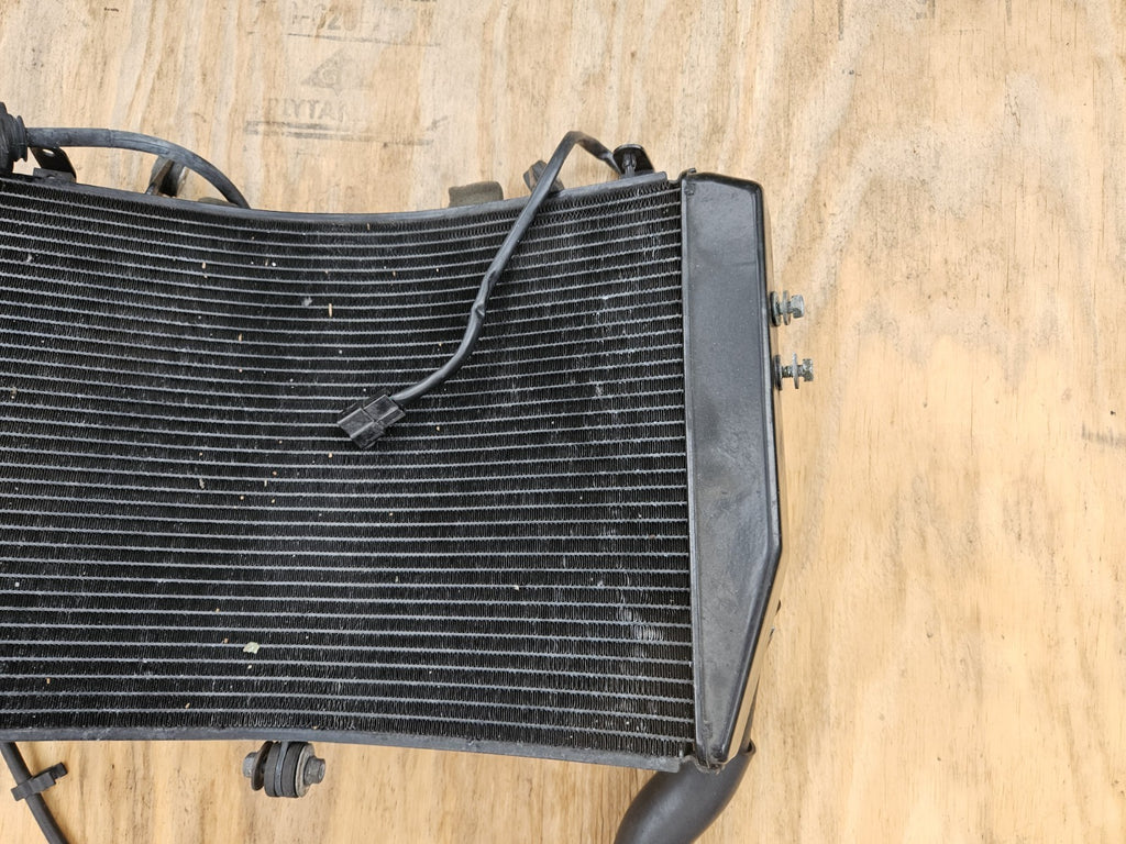 2008-2016 Yamaha YZF-R6 R6 OEM Radiator Cooling Fans Engine Cooler 13S-12461-002