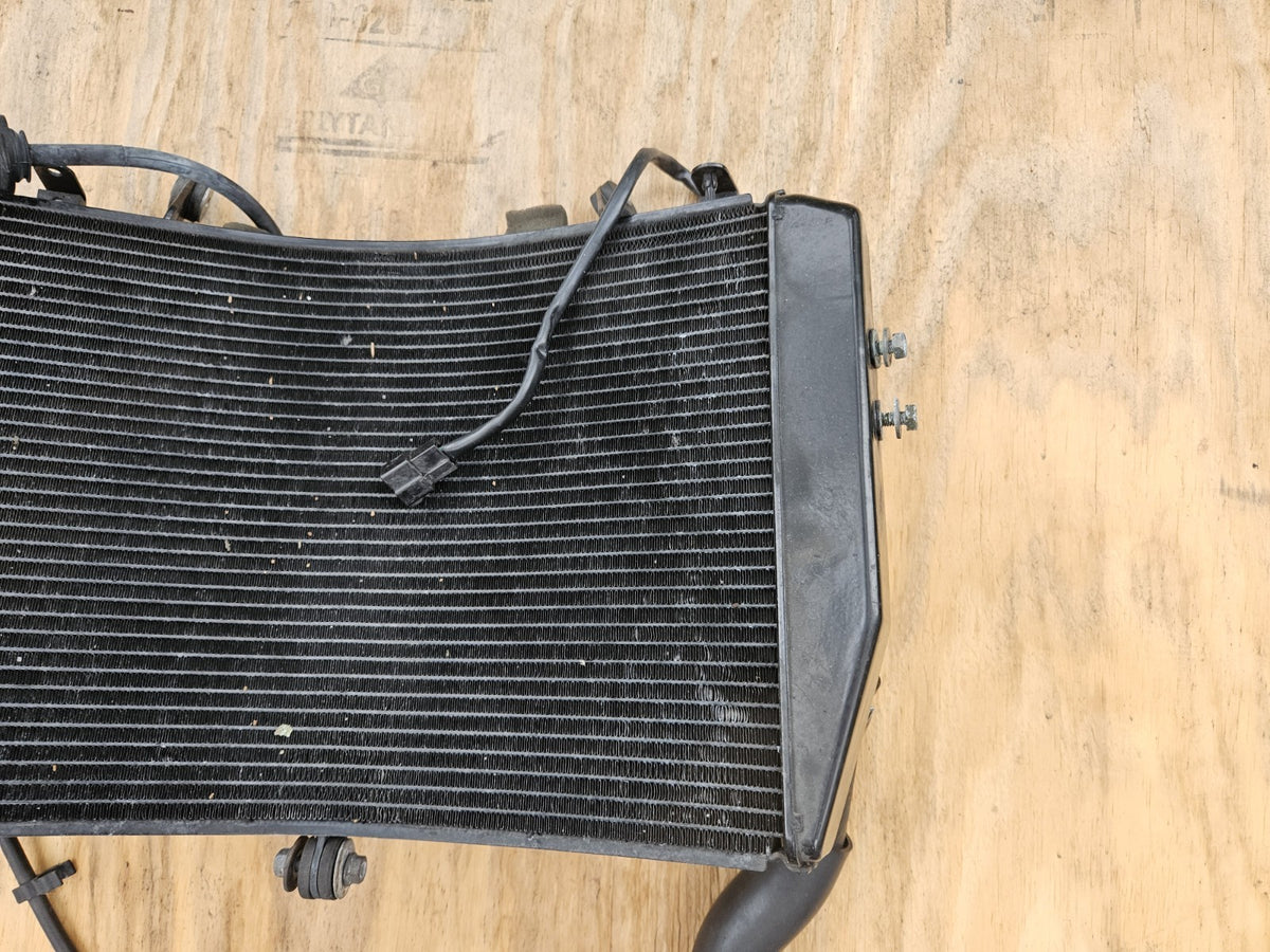 2008-2016 Yamaha YZF-R6 R6 OEM Radiator Cooling Fans Engine Cooler 13S-12461-002