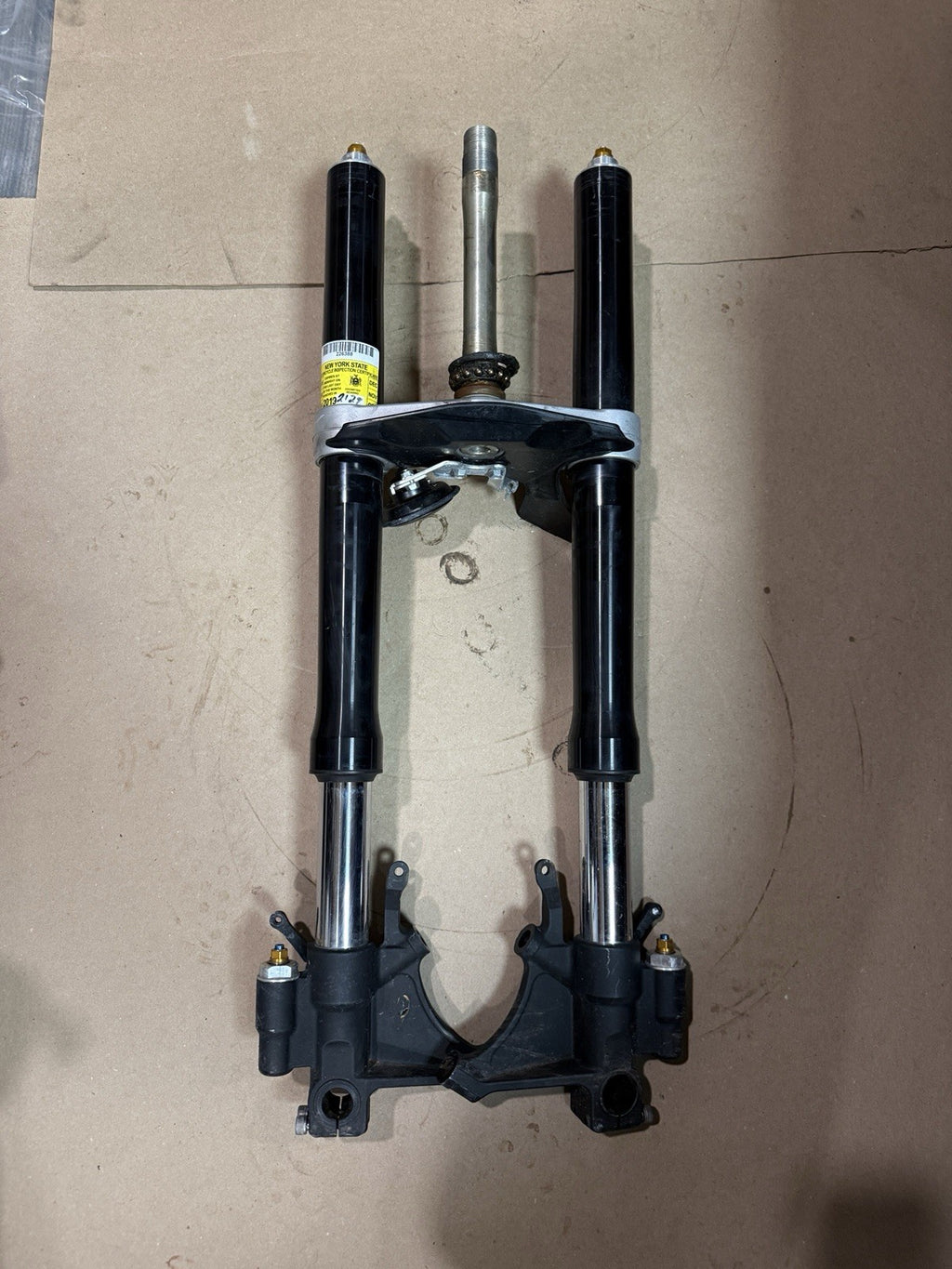 08-16 Yamaha YZF R6 YZFR6 OEM Front Forks Tubes Triple Tree Suspension Assembly