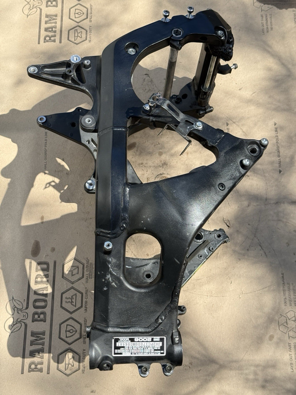 05-06 2006 Honda CBR600RR Cbr 600RR Main Frame Chassis Ez Reg Cln 5000 Miles OEM
