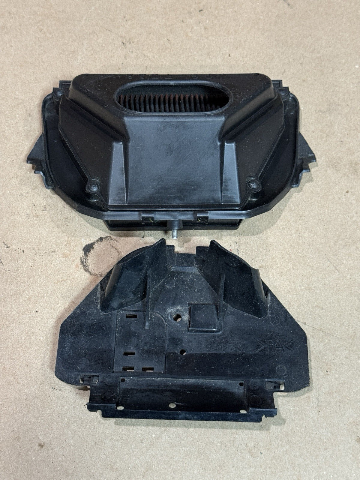 2008-2016 Yamaha YZF-R6 R6 K&N Air Filter Airbox Intake Air Duct 13S-14450-10-004