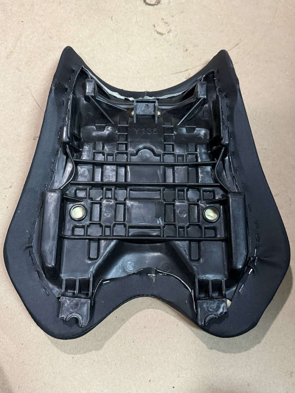 2008-2016 Yamaha YZF-R6 R6 OEM Front Rider Driver Main Seat Pad Cushion 13S7