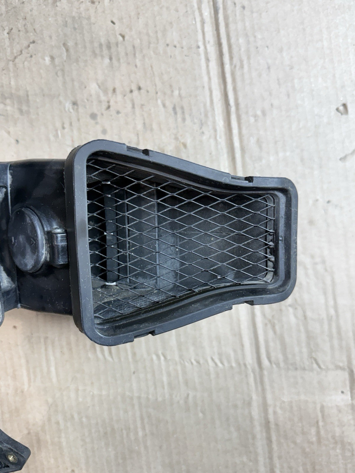 2011-2015 Kawasaki Ninja ZX10R OEM Ram Air Intake Duct Front Upper Fairing Stay