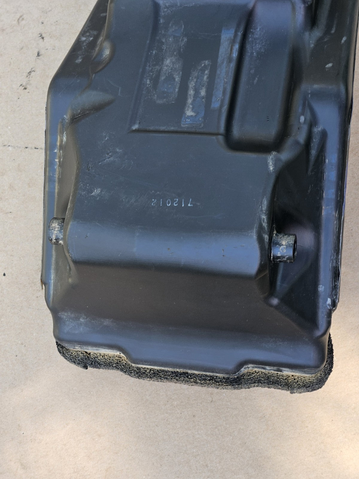 18-22 Yamaha YZ450F 19-23 YZ250F OEM Bare Gas Fuel Tank Assembly