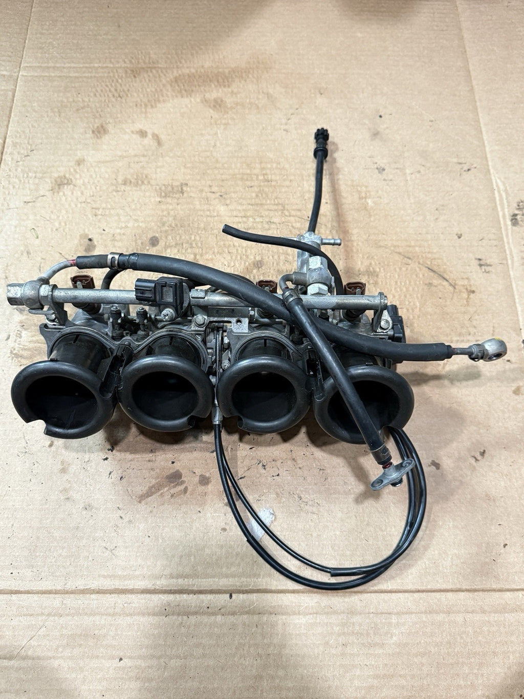 2006 2007 CBR1000RR Cbr 1000 1000RR Throttle Bodies Fuel Injection Injectors Set