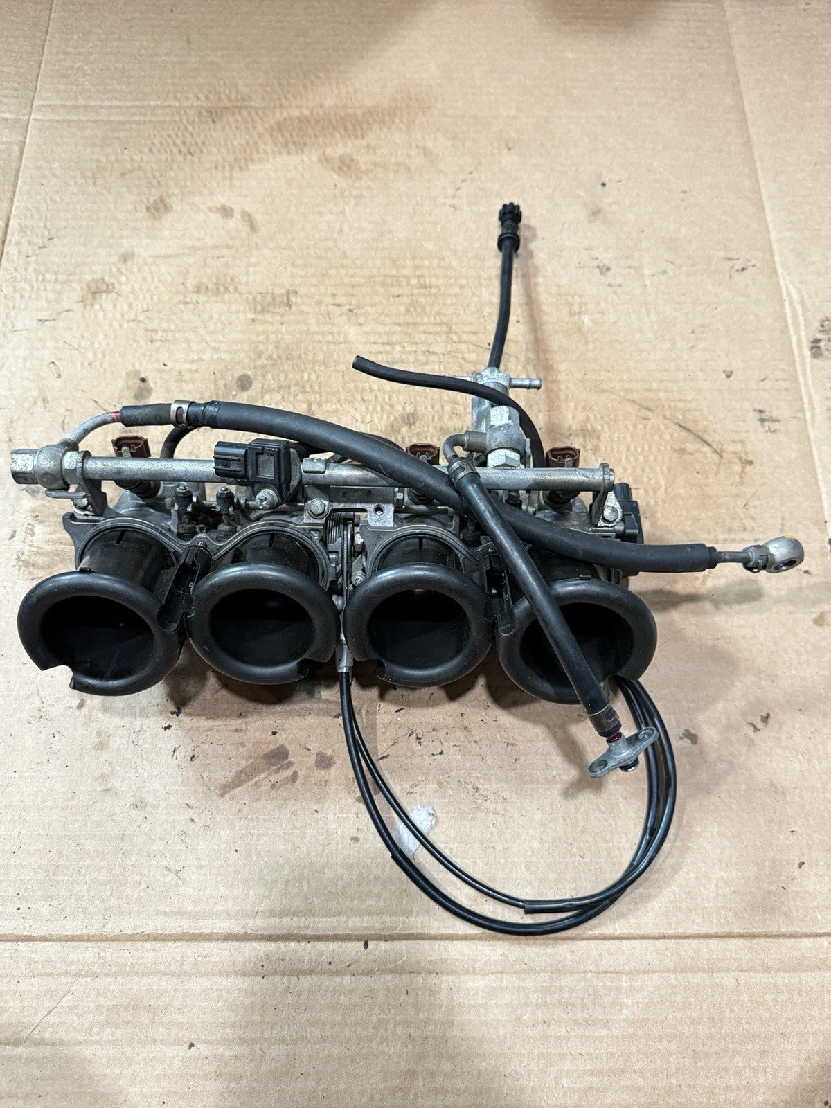 2006 2007 CBR1000RR Cbr 1000 1000RR Throttle Bodies Fuel Injection Injectors Set