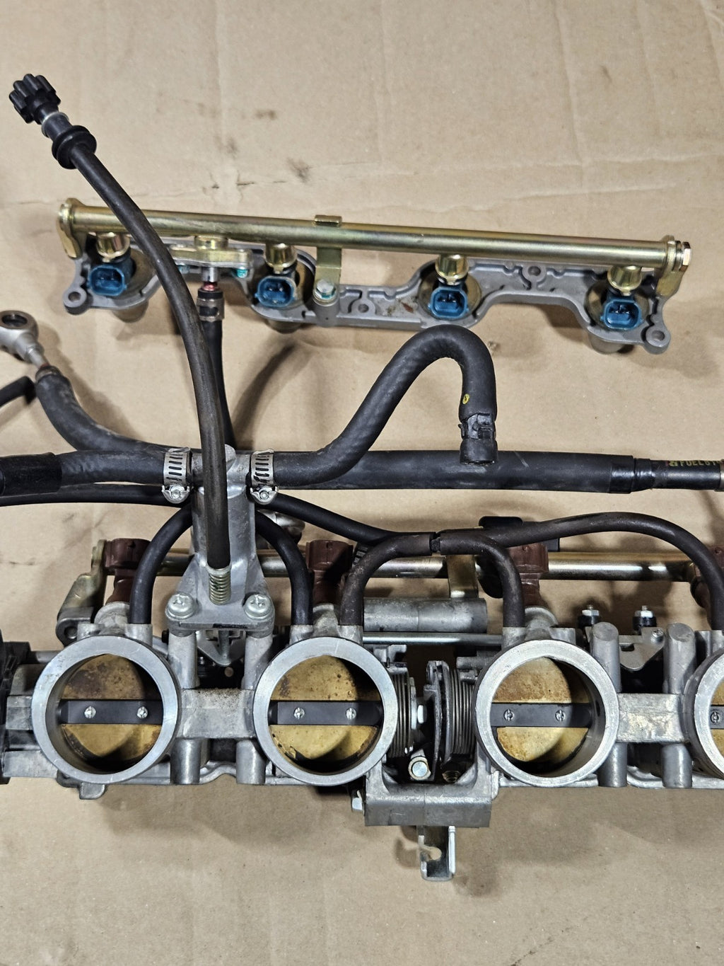 2006-2007 Honda CBR1000RR Fireblade OEM Throttle Bodies Injectors 16401-MEL-A217