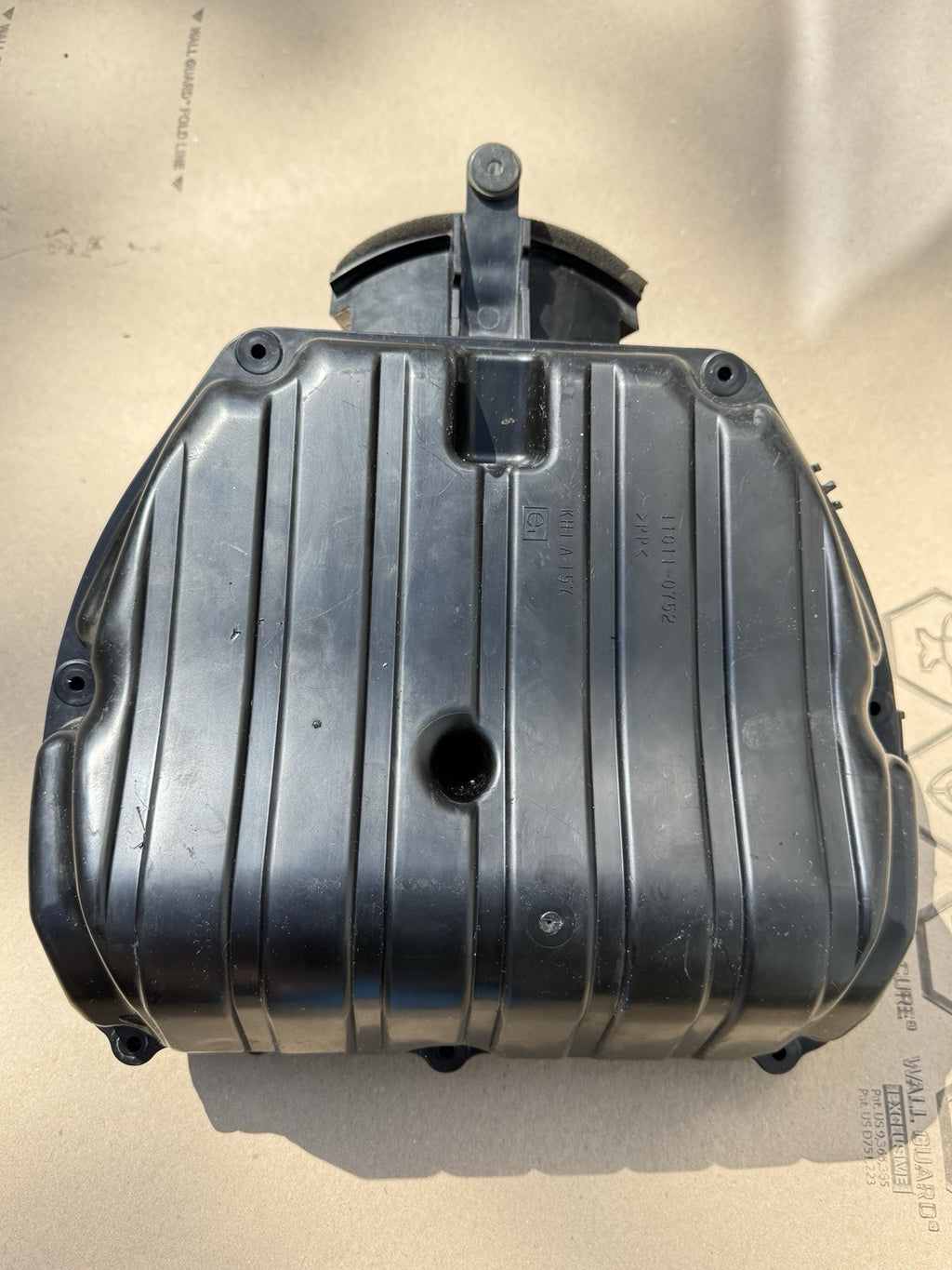 13-18 Kawasaki Ninja ZX6R ZX636 OEM Airbox Air Intake Filter Box Used Genuine