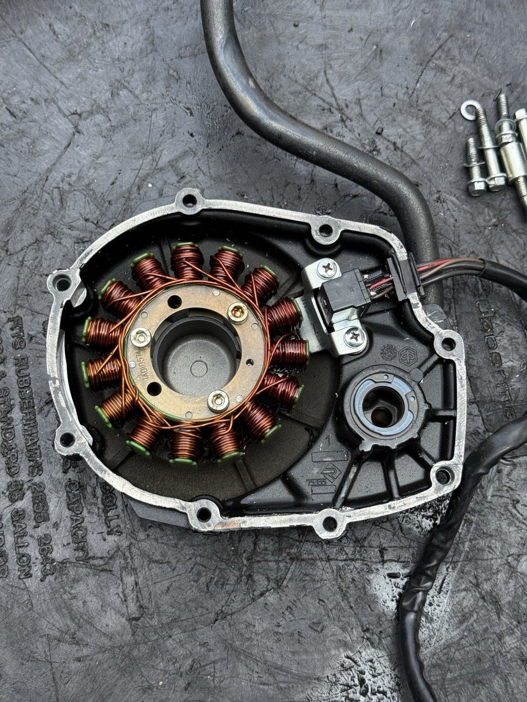 21-25 Aprilia RSV4 1100 OEM Stator Magneto Generator Coil Engine Side Cover6