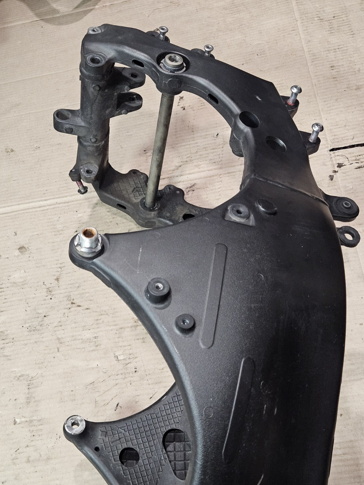 2011-2015 Kawasaki Ninja ZX10R OEM Frame Chassis Straight Clean 11K Miles