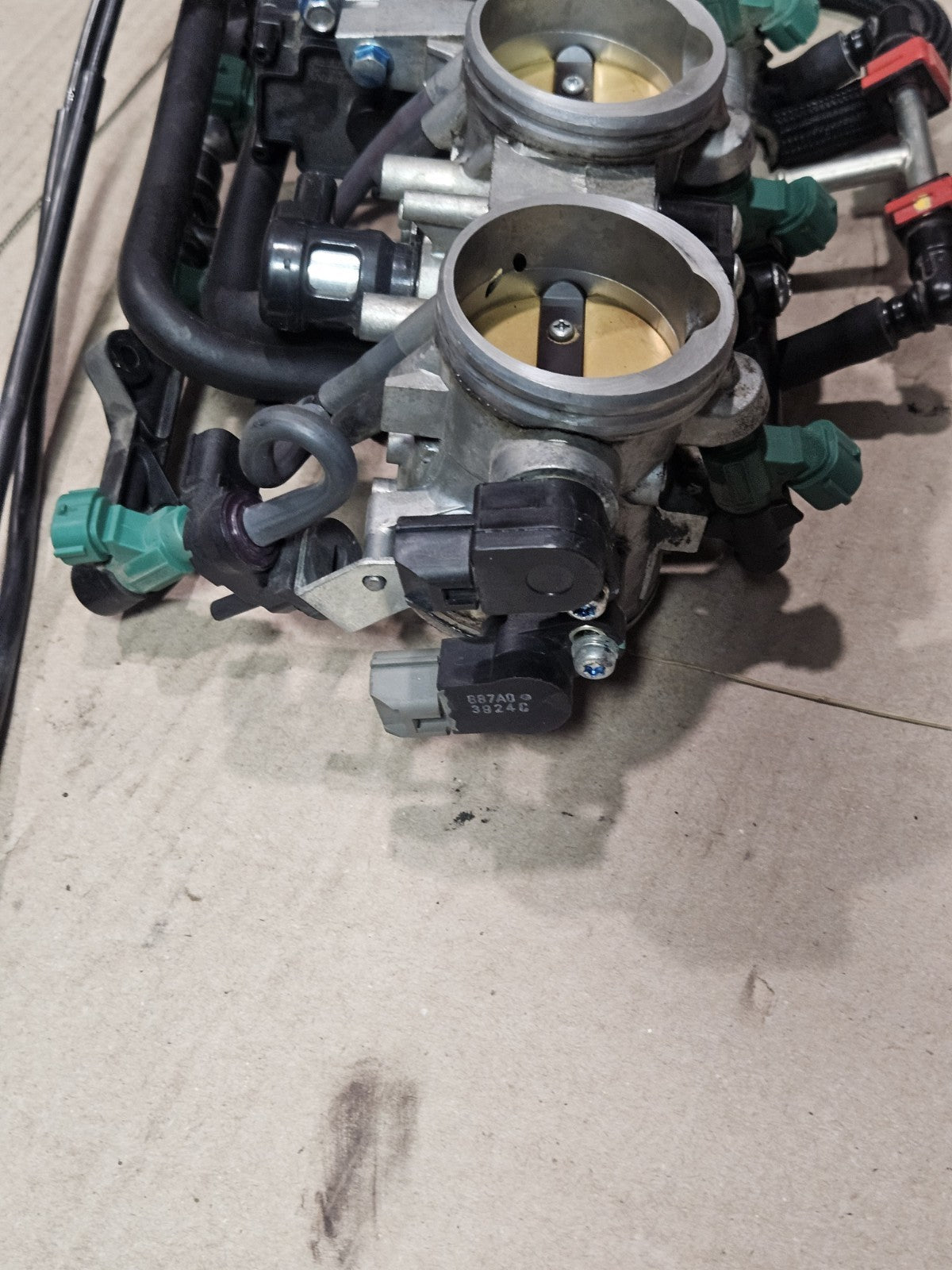 11-15 2014 Kawasaki Ninja ZX10R OEM Throttle Bodies Injectors Fuel Assembly Runs