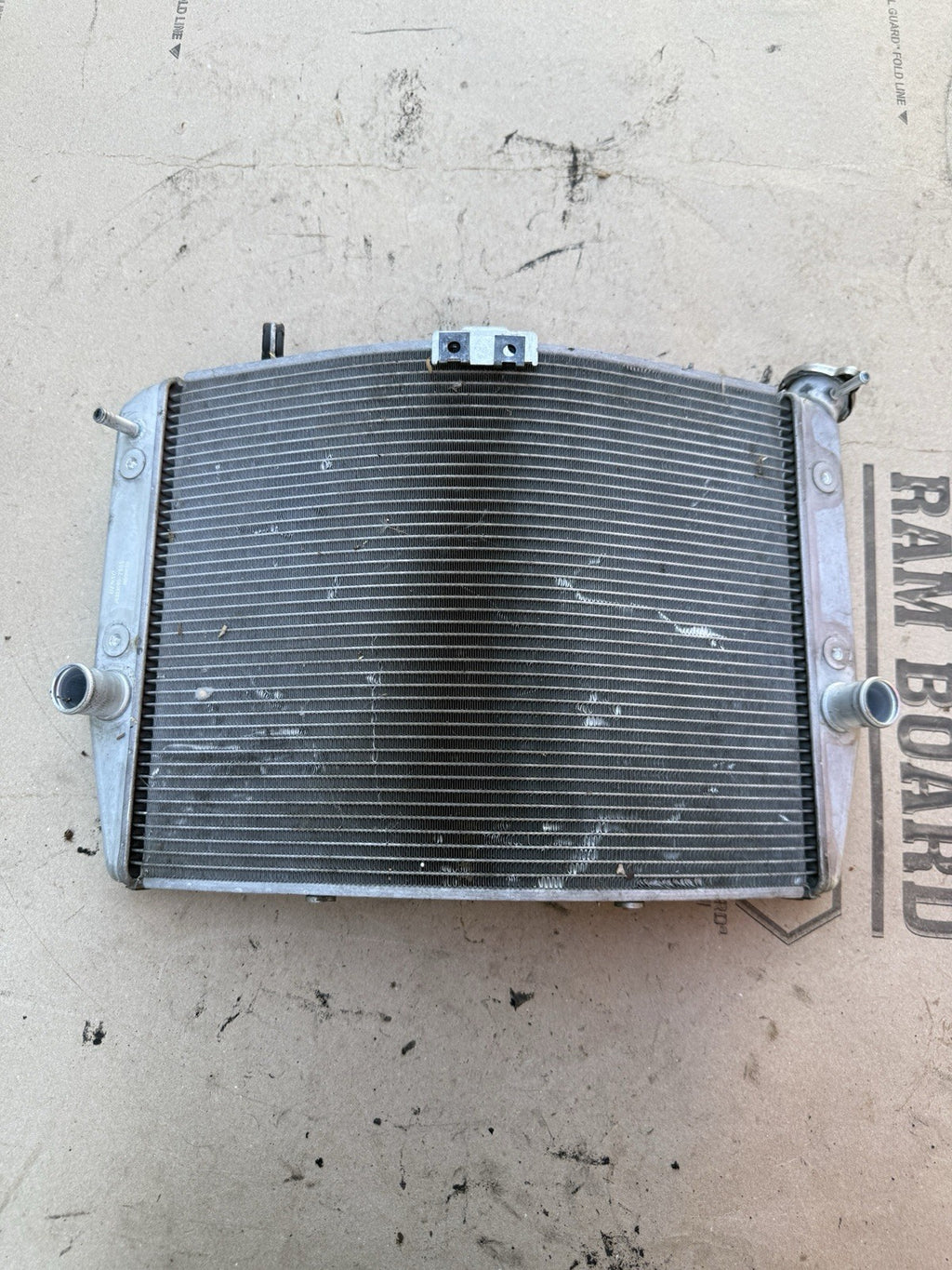 2017-2025 Suzuki GSXR1000 GSXR1000R OEM Engine Coolant Cooling Radiator Cooler