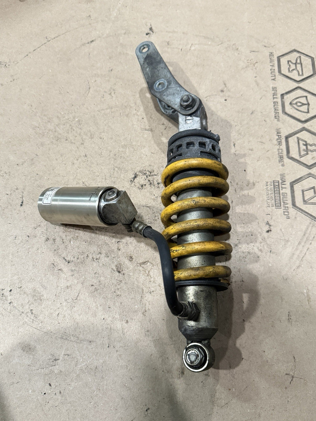 2001-2006 Honda CBR600F4i OEM Rear Shock Absorber Suspension 52400-MBW-E111
