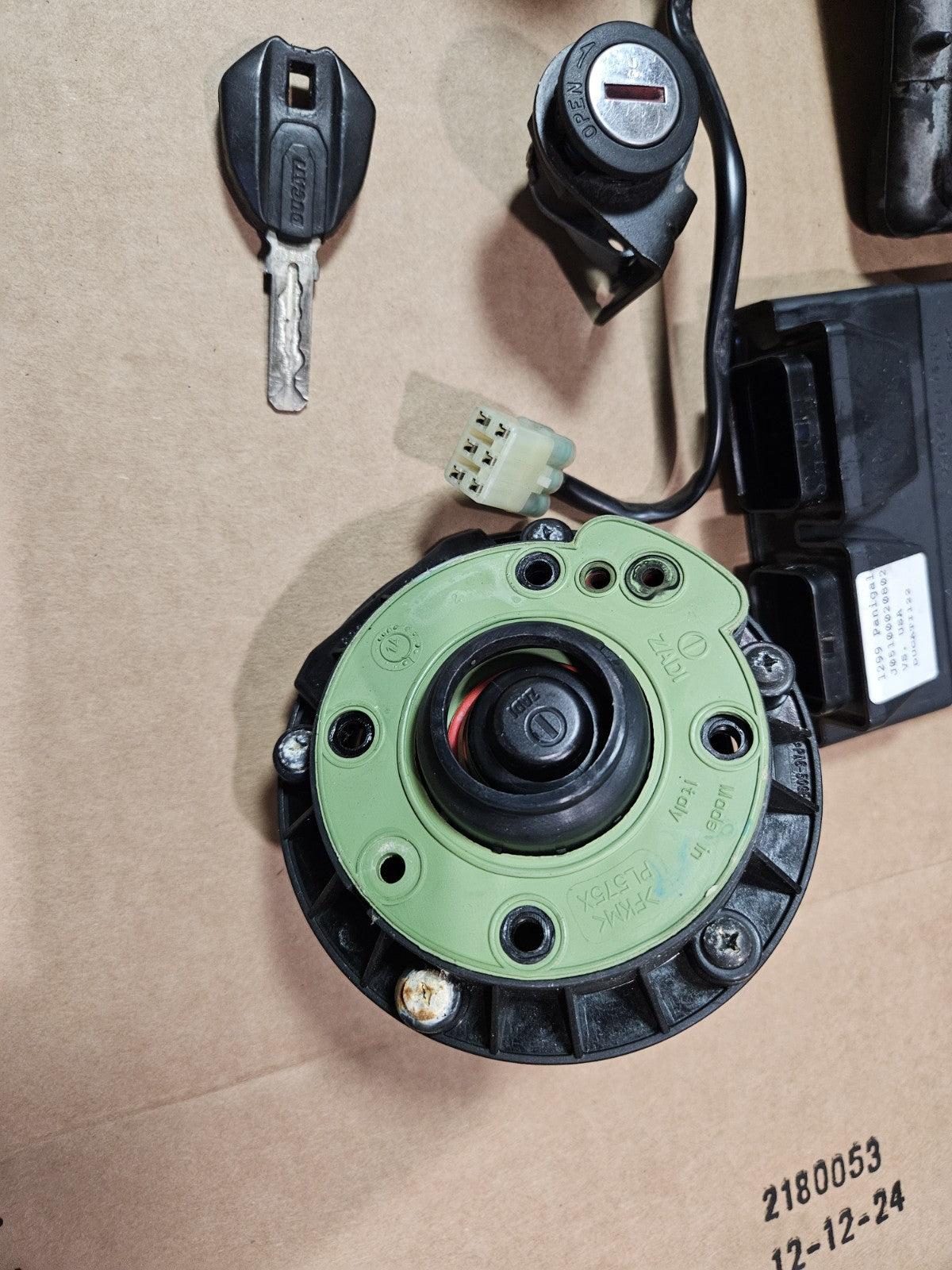 15-17 Ducati Panigale 1299 Speedometer Gauges ECU Ignition Switch Key Set OEM