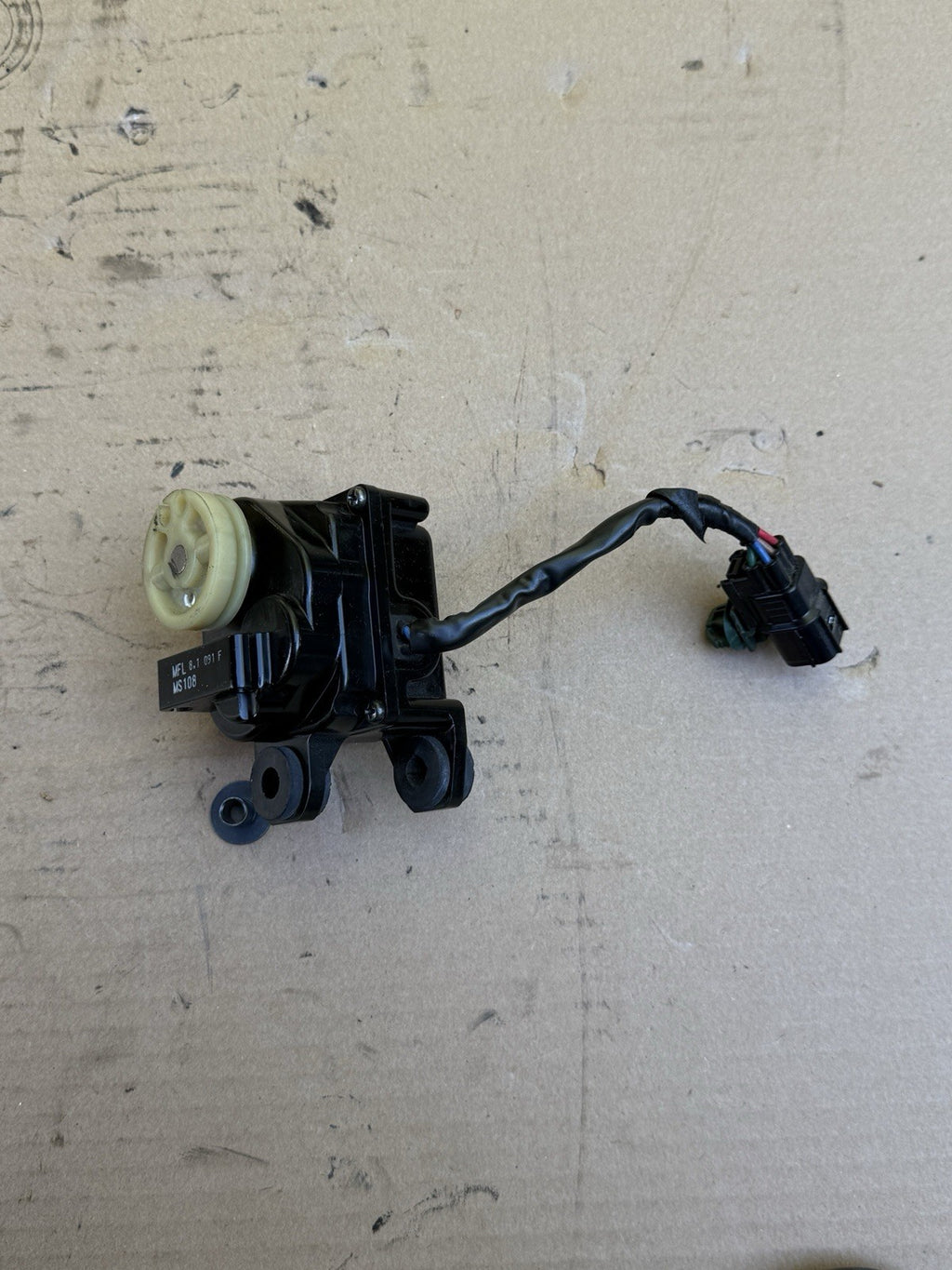 2008-2011 Honda CBR1000RR SC59 OEM Exhaust Valve Servo Motor Actuator Control2