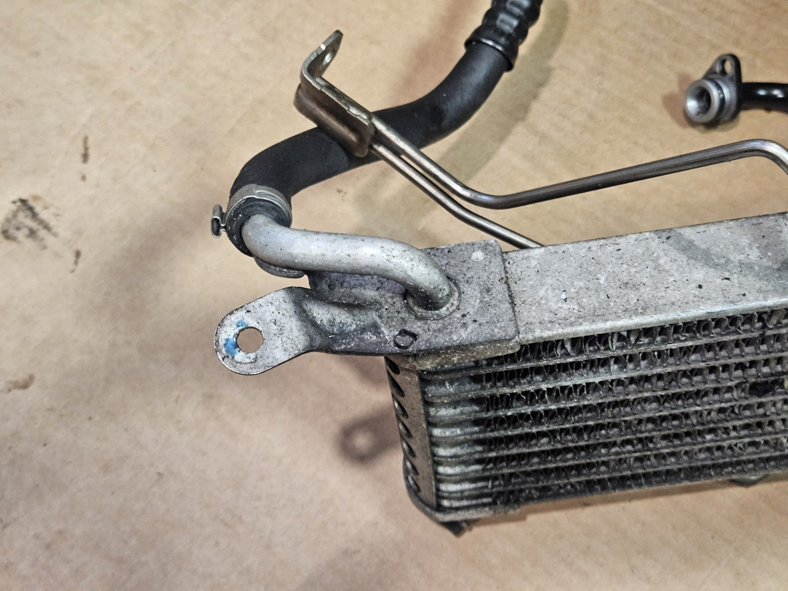 BMW S1000R S1000RR S1000XR HP4 Oil Cooler w/ Lines Engine Cooling