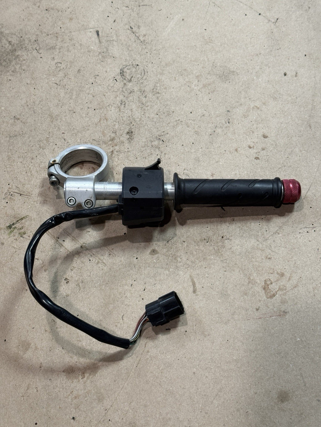 2011-2013 Ducati 848 EVO OEM Right Clip On Handlebar Kill Start Switch Pod2