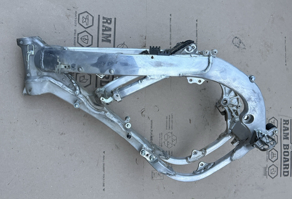 2018-2022 Yamaha YZ450F OEM Main Frame Chassis Engine Cradle