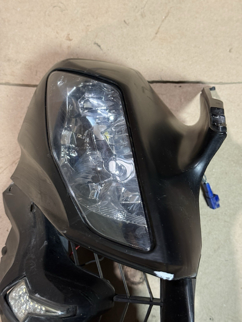 2008-16 Yamaha YZF-R6 OEM Front Headlight Head Light Lamp Assembly Tested Work