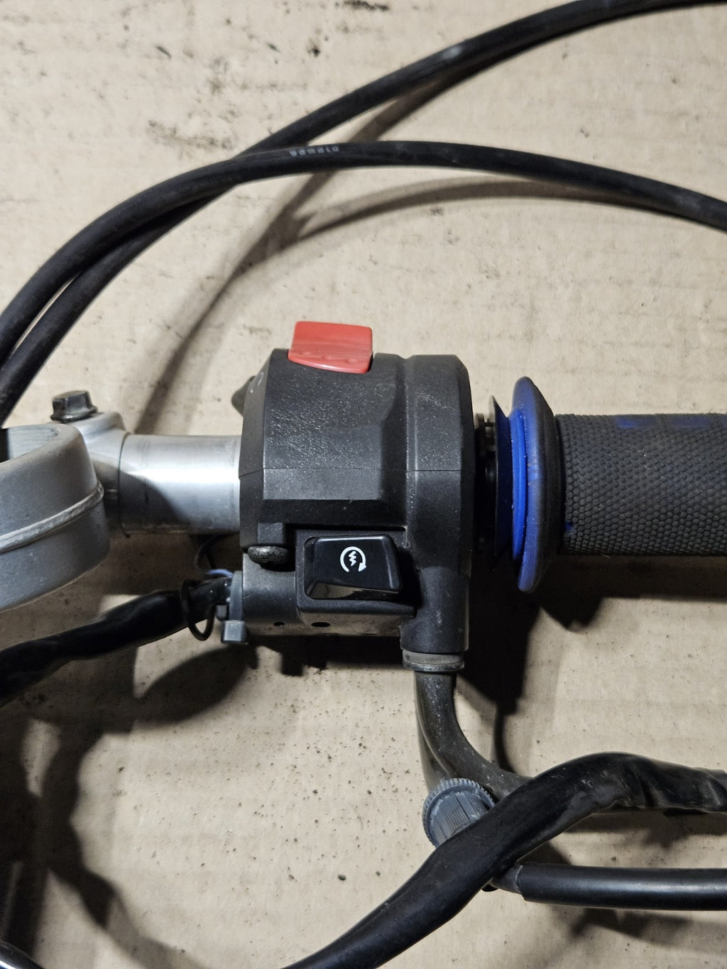 2006-2007 Suzuki GSXR600 GSXR750 RH Throttle Clip On Aftermarket Lever Switches6