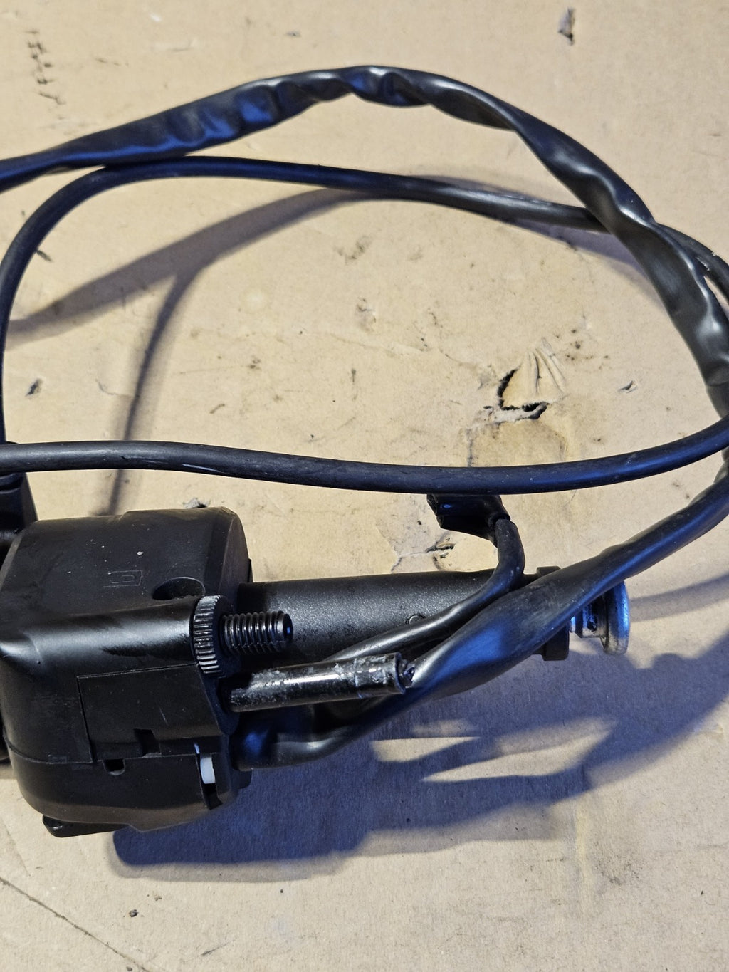 17-19 Kawasaki Ninja 650 ABS EX650 OEM Right Clip On Handlebar Switch 46091-04856