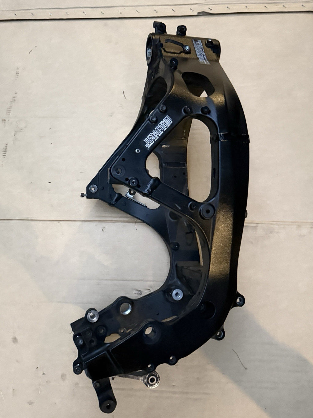 2011-2025 Suzuki GSXR750 GSX-R750 GSXR 750 OEM Main Frame Chassis Straight Clean10