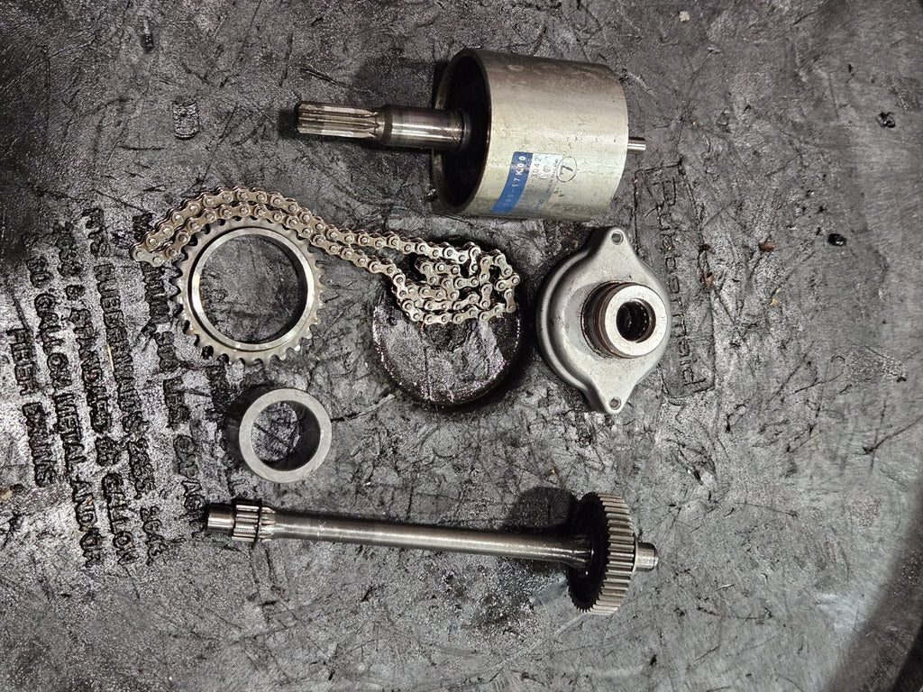 17-26 Suzuki GSXR1000R GSXR1000 OEM Engine Starter Shaft Idler Gear Assembly10