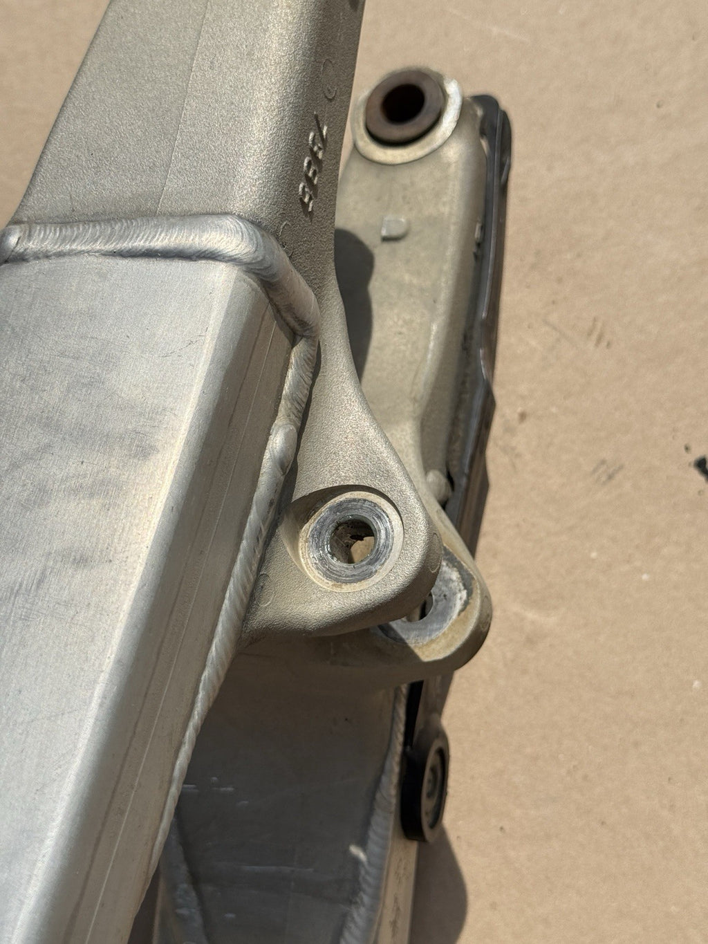 17-18 Kawasaki KX250F OEM Swingarm Rear Swing Arm Suspension 33001-0665