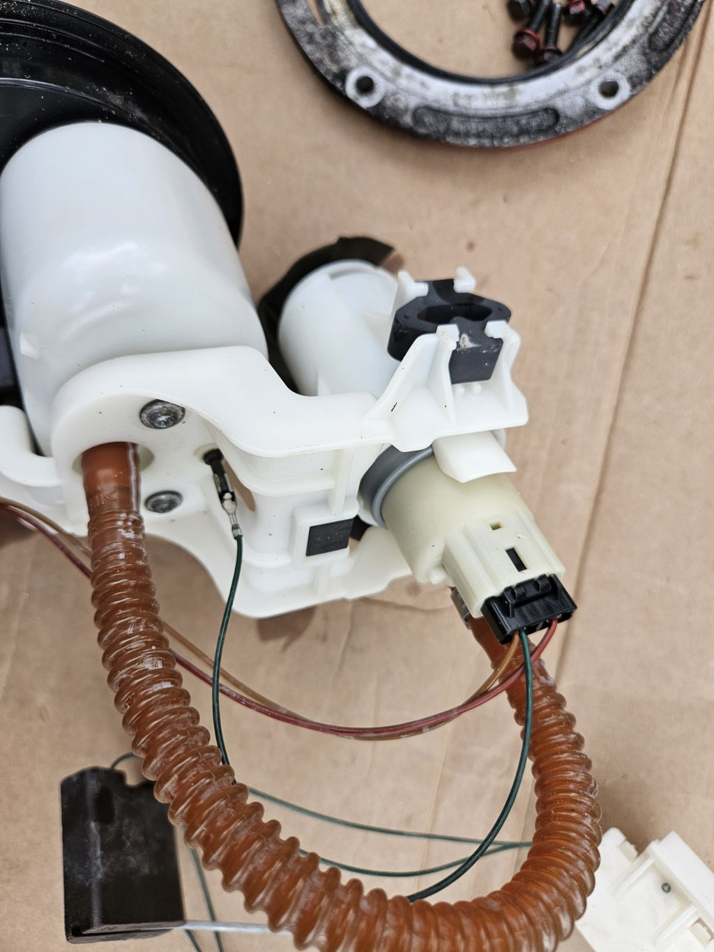 2010-2014 BMW S1000RR K46 OEM Genuine Complete Fuel Pump Sending Unit Gas Petrol8