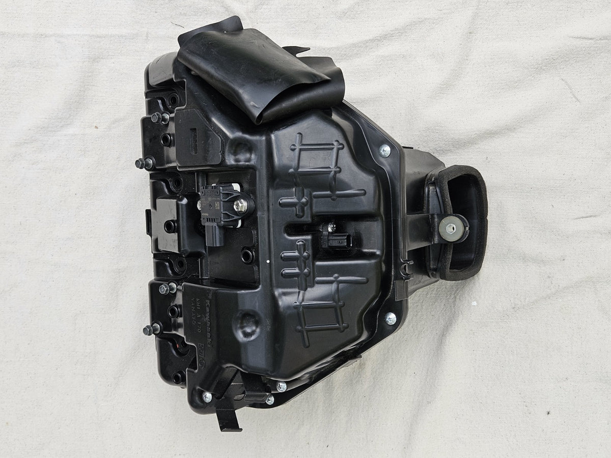 2017 16-20 KAWASAKI NINJA ZX10R ZX10RR OEM AIRBOX AIR INTAKE FILTER BOX0