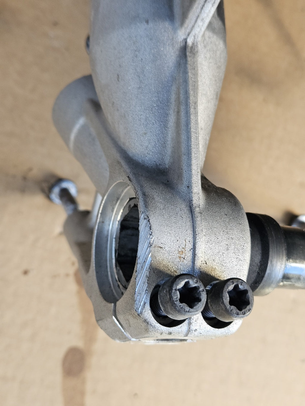 2014 10-14 BMW S1000RR OEM Front Fork Suspension Lower Triple Tree Assembly