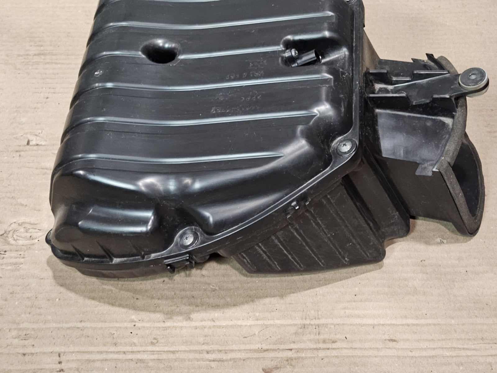 2013-2018 Kawasaki Ninja ZX6R 636 OEM Airbox Intake Filter Box 2017