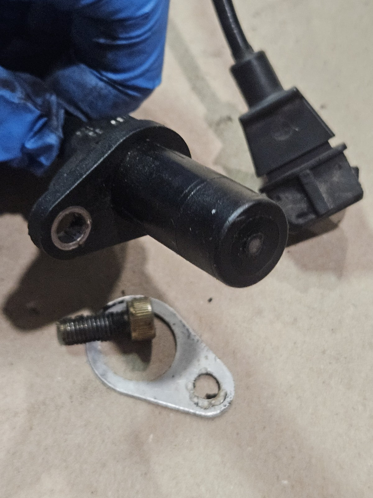 2001 Ducati 748S OEM Pulse Sensor Genuine Engine Part 748