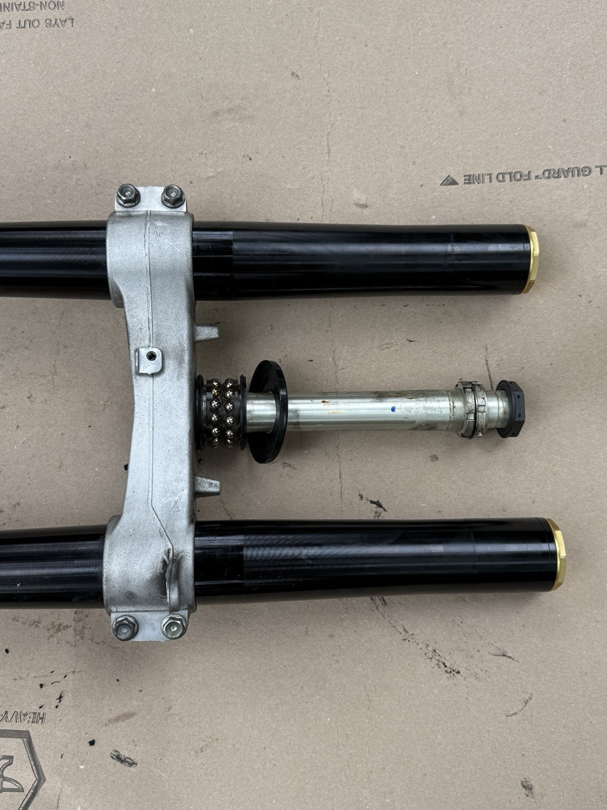 2017-2025 Suzuki GSXR1000 GSX-R 1000 OEM Front End Forks Triple Tree Clamp Lower