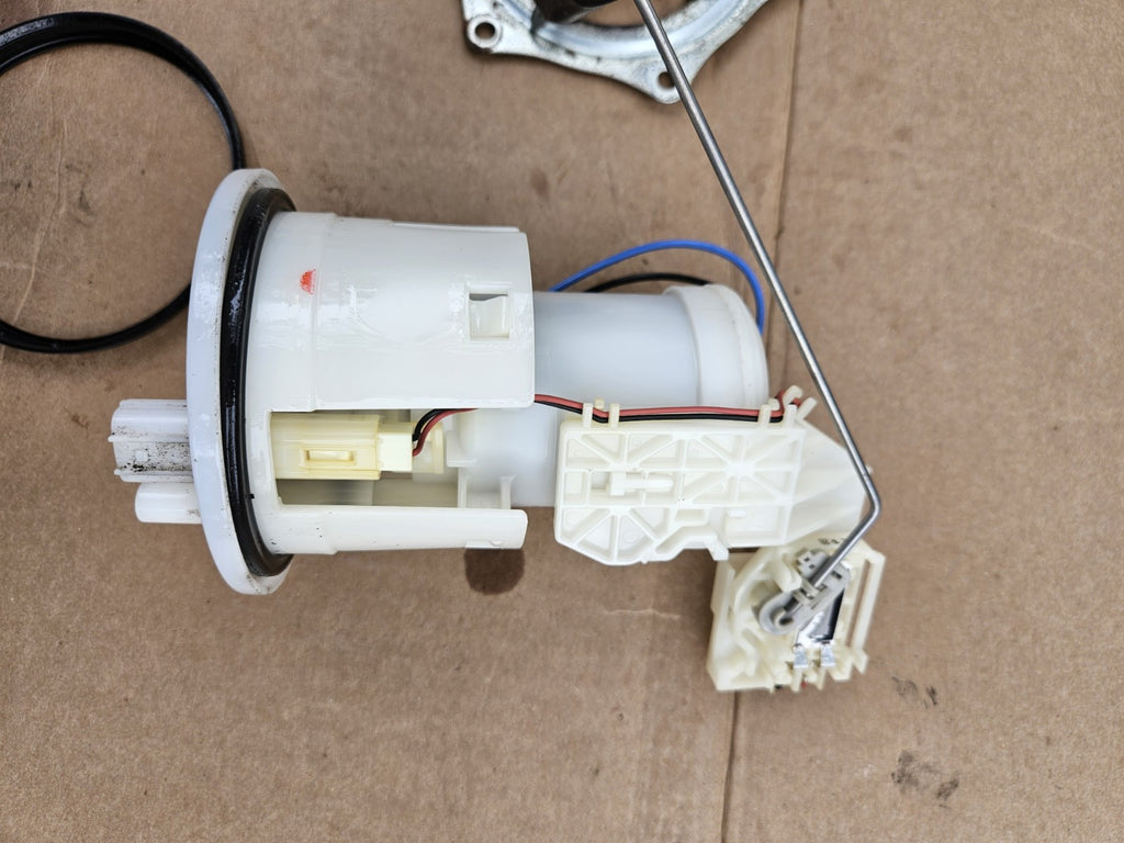 07 08 09 10 11 12 13 14 15 24 HONDA CBR 600RR CBR600RR OEM fuel gas pump petrol7