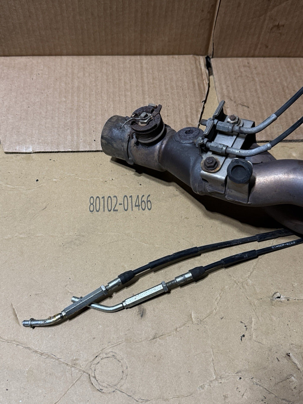 2006-2007 Suzuki GSXR600 GSX-R600 K6 K7 OEM Exhaust Header Manifold 14100-01H0011