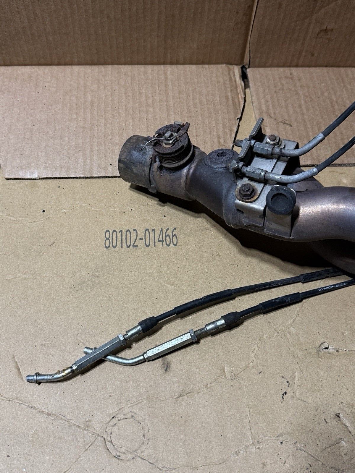2006-2007 Suzuki GSXR600 GSX-R600 K6 K7 OEM Exhaust Header Manifold 14100-01H0011