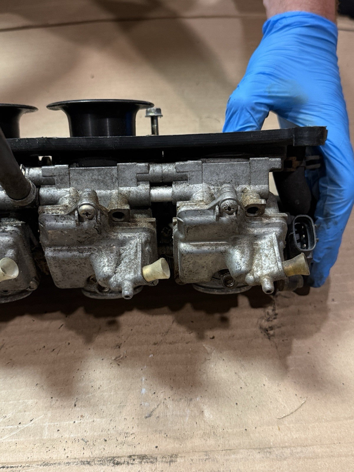 1998-1999 Kawasaki Ninja ZX6R ZX-6R ZX600G OEM Carburetors Carbs Carb Rack Bank5