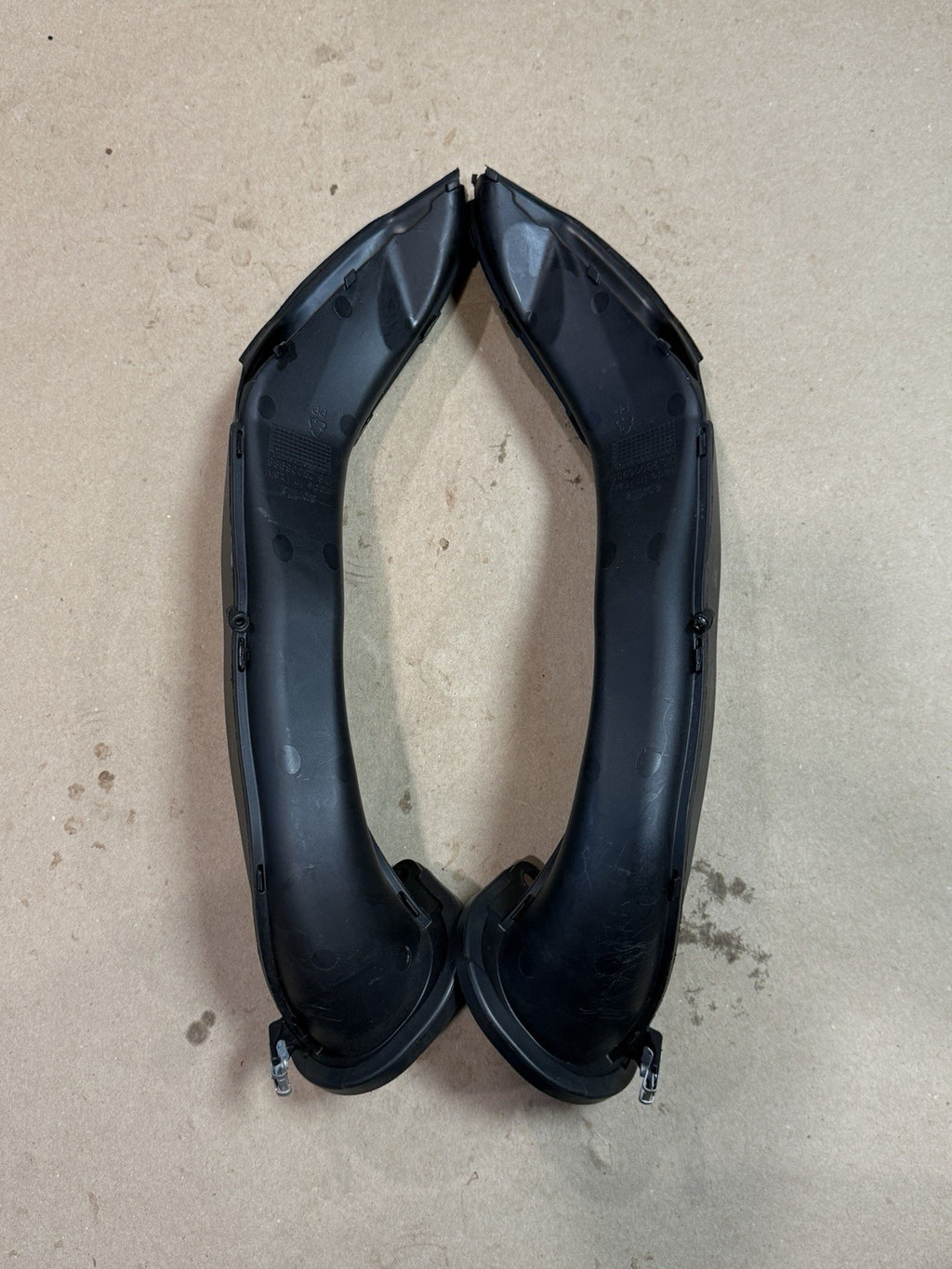 19-24 Aprilia RSV4 RR RF RIGHT LEFT SIDE RAM AIR DUCT INTAKE TUBE OEM CLEAN